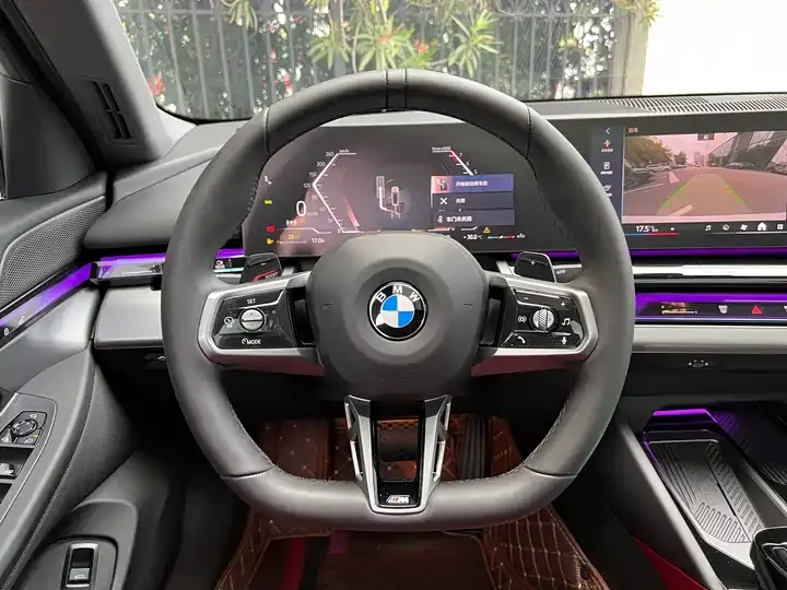 BMW 5 Series 2025 525Li M Sports Suit 6