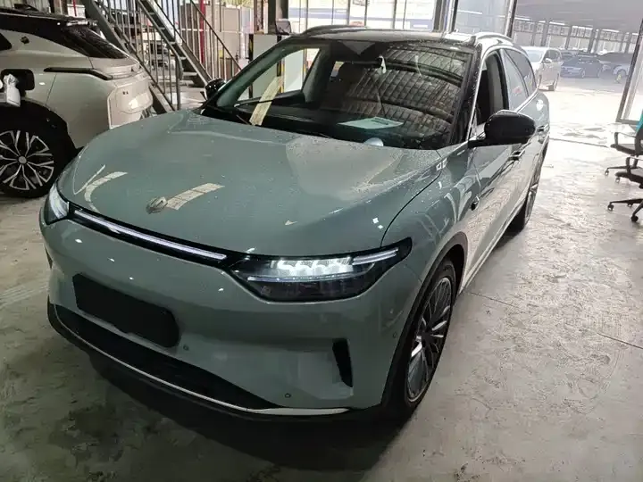 Открыть галерею: Leapmotor C11 2024 Pure Electric 580 Premium Edition