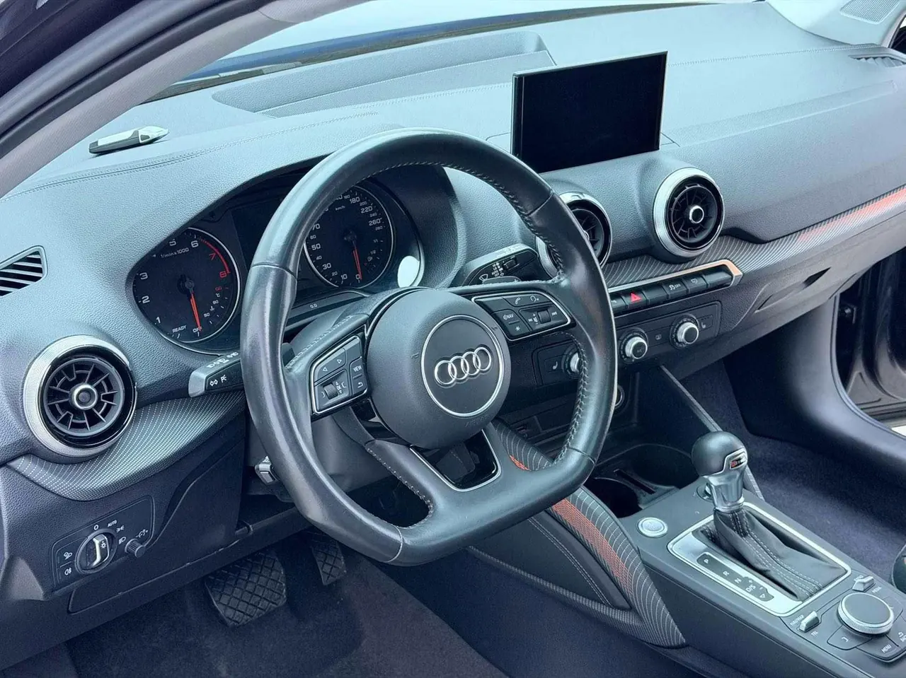 Audi 2022 Q2L 1.4TFSI 35TFSI Aggressive Dynamic Automatic 10