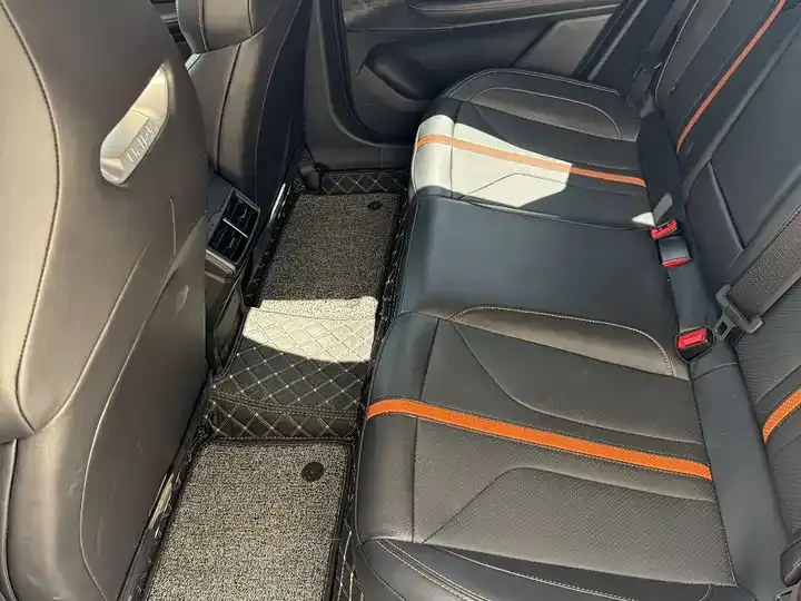 ChangAn UNI-V 2024 1.5T Honorable Model 9