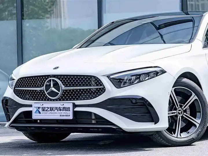 Mercedes Benz Class A 2025 A 200 L Fashion 2