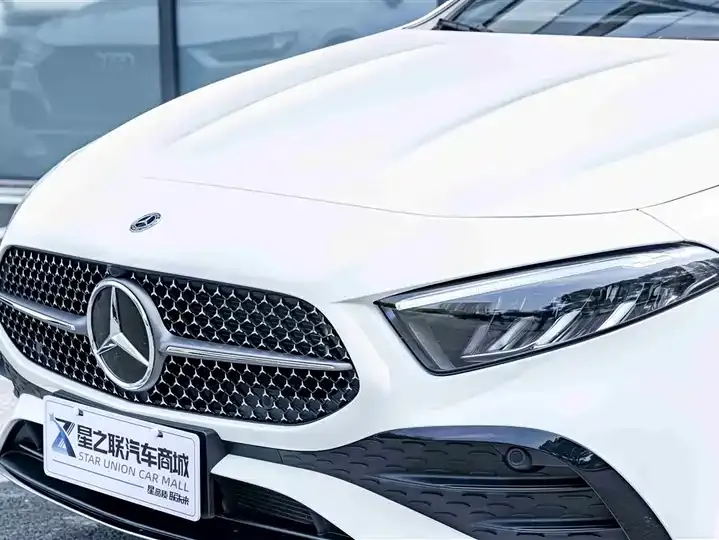 Mercedes Benz Class A 2025 A 200 L Fashion 4