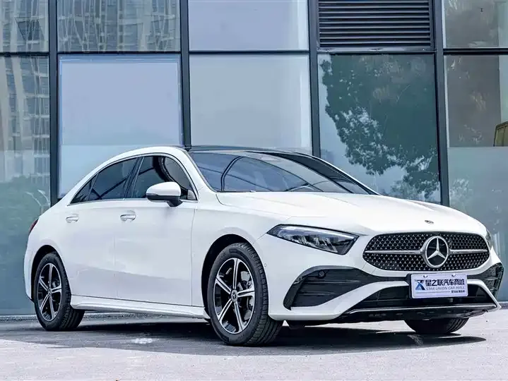Mercedes Benz Class A 2025 A 200 L Fashion 5