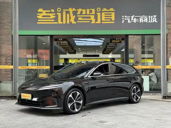 NIO ET5T 2024 75kWh Touring - View 1
