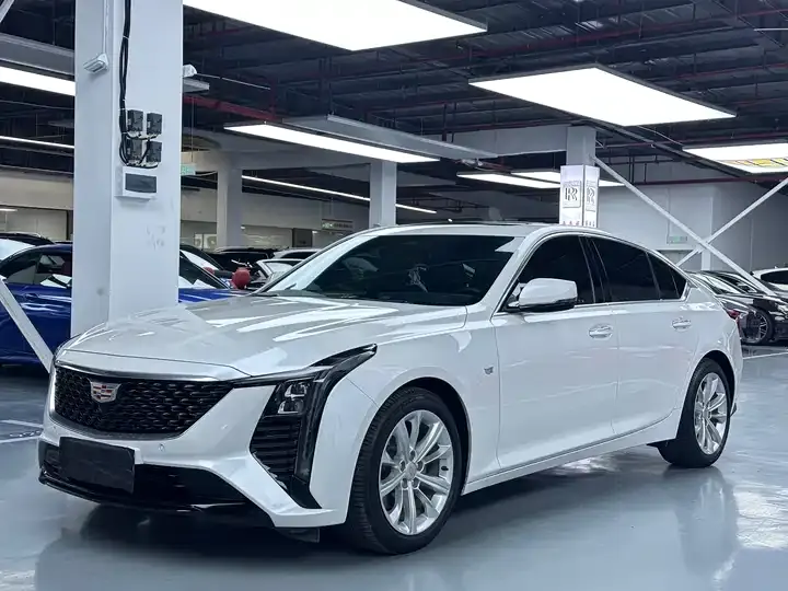 Cadillac CT5 2024 28T Luxury Pro - View 1