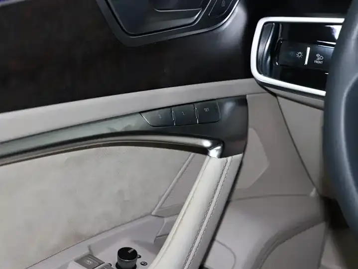 Audi A6L 2022 55 TFSI quattro Enjoy Elegance 11