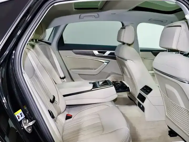 Audi A6L 2022 55 TFSI quattro Enjoy Elegance 6