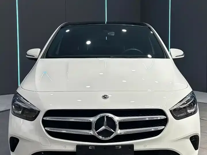 Mercedes Benz Class B 2022 to Class B 200 Fashion 2