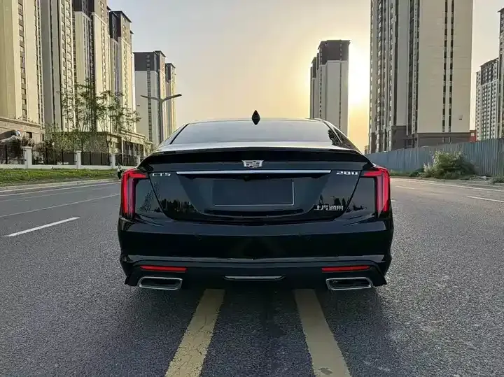 Cadillac CT5 2025 28T City Sports Edition 9
