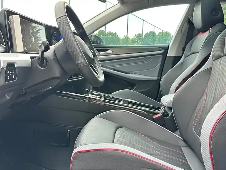 Ling Du 2023 Ling Du L 280TSI DSG Cool Edition 4