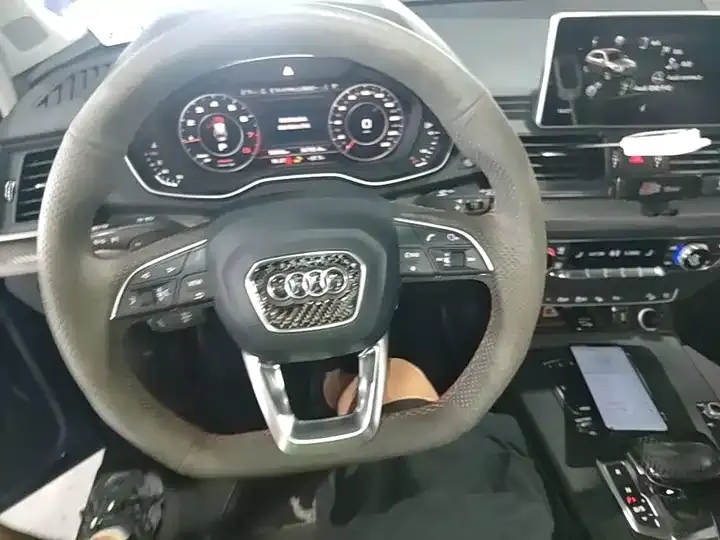 Audi Q5L 2020 45 TFSI exclusive sports 11