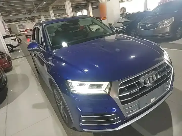 Audi Q5L 2020 45 TFSI exclusive sports 4