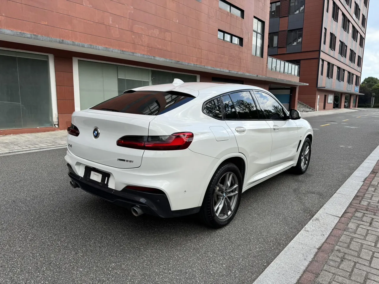 BMW X4 (Imported) 2020 X4 xDrive25i 2.0T M Sports Suit Automatic Gear 9
