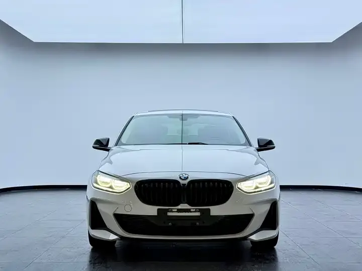 BMW 1 Series 2021 120i M Sports Obsidian Night Edition 2