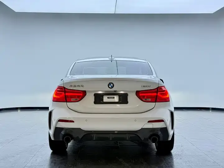 BMW 1 Series 2021 120i M Sports Obsidian Night Edition 4
