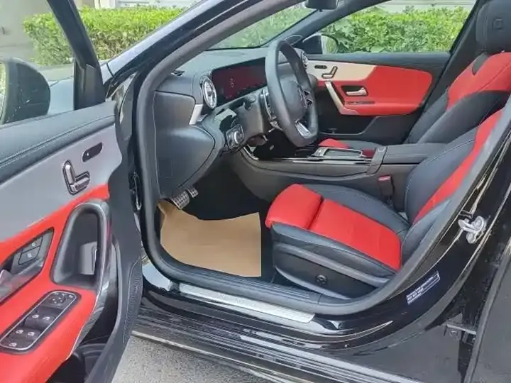 Mercedes Benz Class A AMG 2025 AMG A 35 L 4MATIC 2
