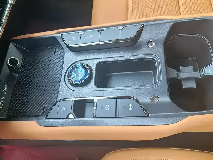 Haval Raptors Fuel 2025 2.0T 4WD Ultra 6