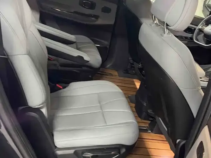NIO ES8 2022 100kWh six-seat version 5