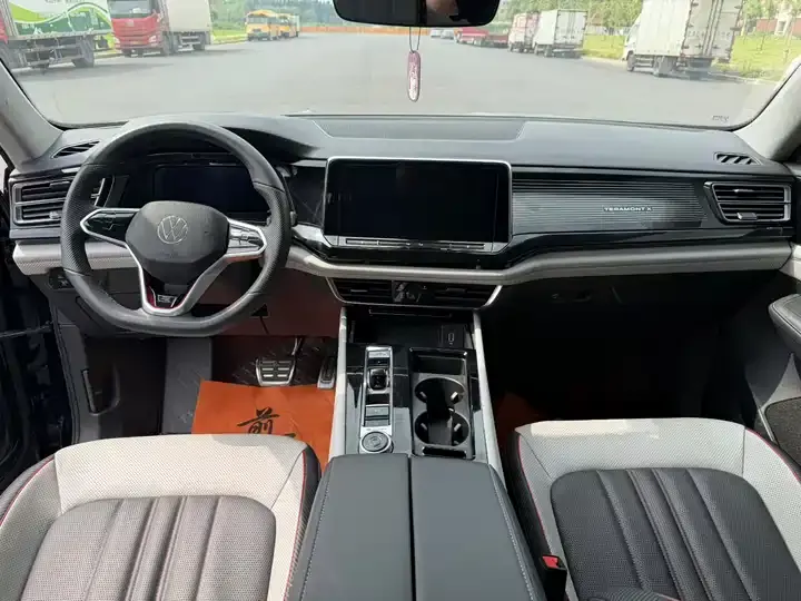 Touang 2024 Touang X 380TSI 4-wheel Drive Respect Deluxe Edition 5