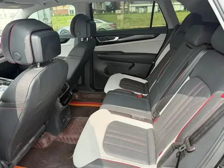 Touang 2024 Touang X 380TSI 4-wheel Drive Respect Deluxe Edition 6