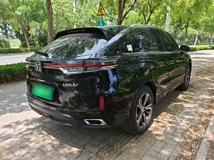 Honda UR-V 2020 240TURBO Two-Drive Pleasure Edition 7