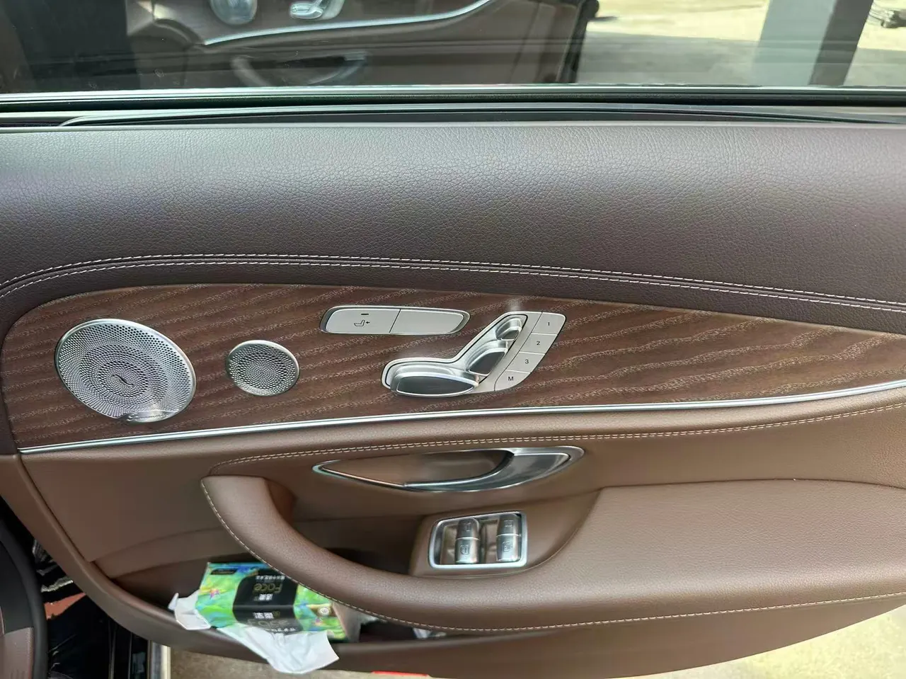 Mercedes Benz E Class 2021 E 300 L 2.0T Honorable Automatic Gear 3