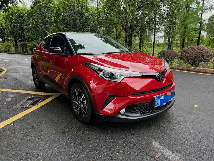 Toyota C- HR 2020 2.0L Cool More Leading Edition 3