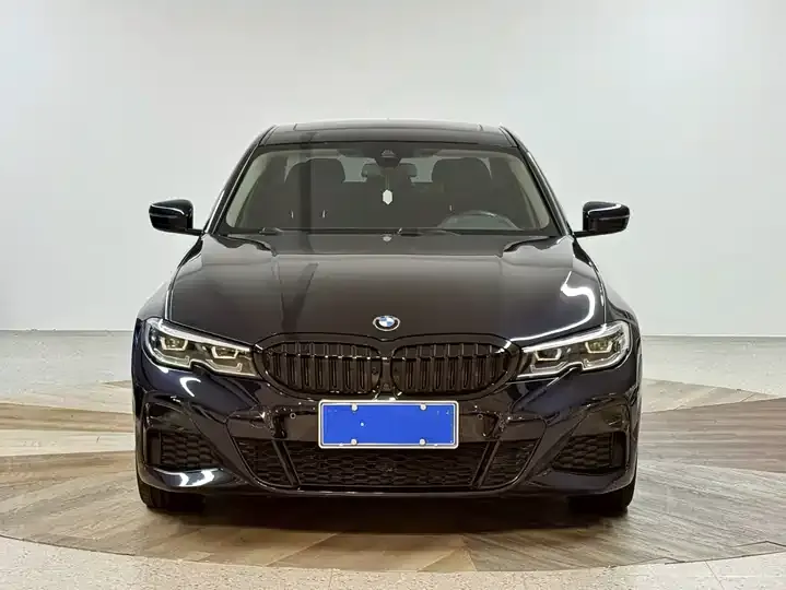 BMW 3 Series 2020 Change 325i M Sports Suit - View 1