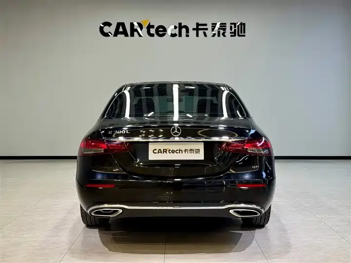 Mercedes Benz E-Class 2022 to E 300 L Fashion 5