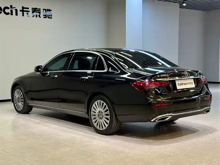 Mercedes Benz E-Class 2022 to E 300 L Fashion 6