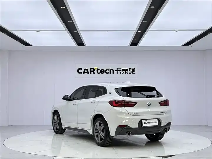 BMW X2 2020 sDrive25i leading M sports suit 12