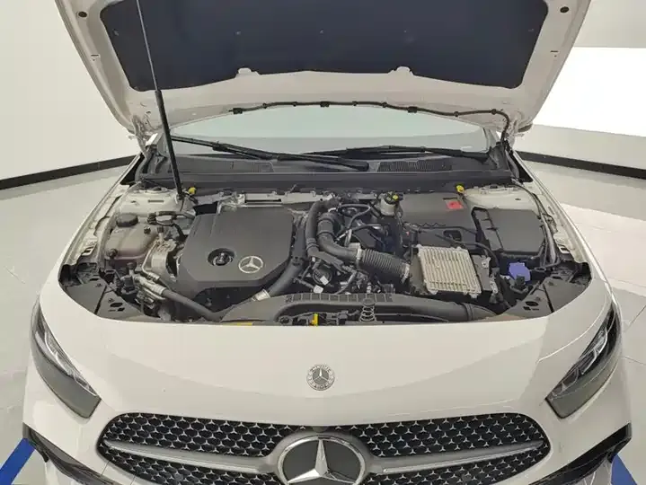 Mercedes Benz Class A 2023 A 200 L Fashion 10