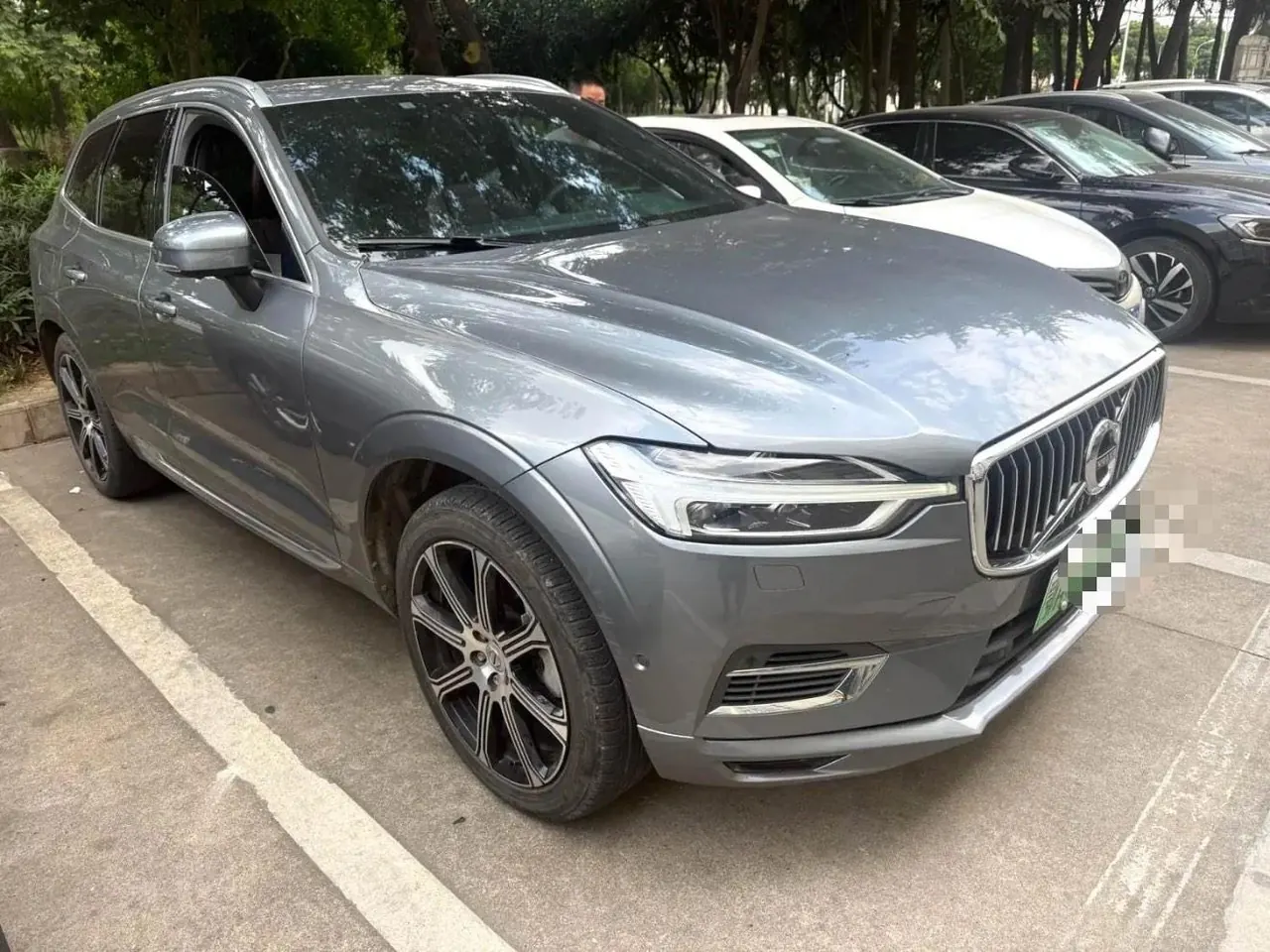 Volvo XC60 New Energy 2021 XC60 PHEV 2.0T T8 Zhiya Deluxe Edition Automatic Gear 3