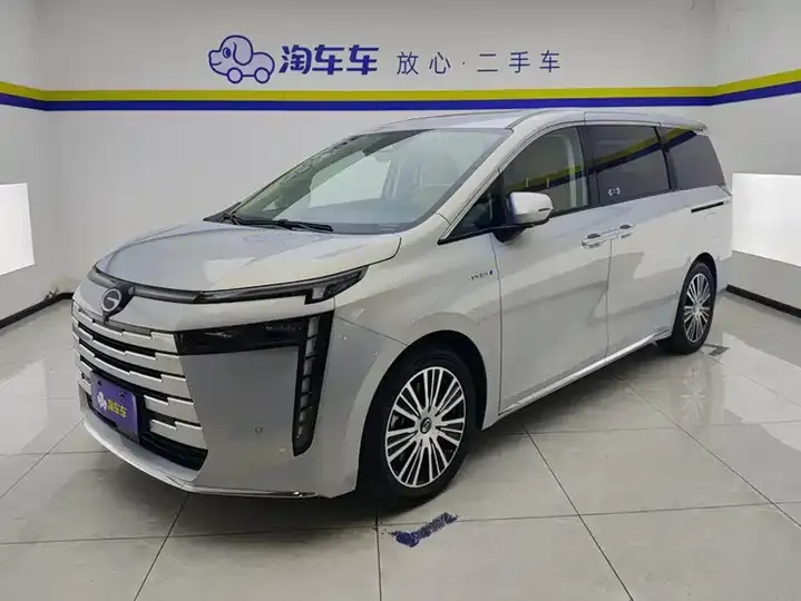 Открыть галерею: Chuanqi E8 PHEV 2024 150km MAX