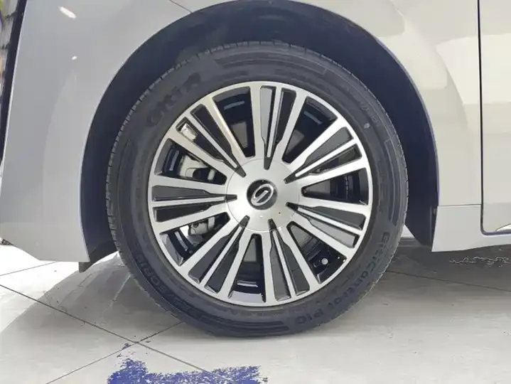 Chuanqi E8 PHEV 2024 150km MAX 6