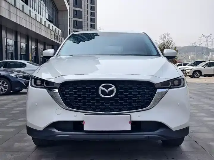 Mazda CX-5 2022 2.0L Automatic Two-Drive Smart Model 2