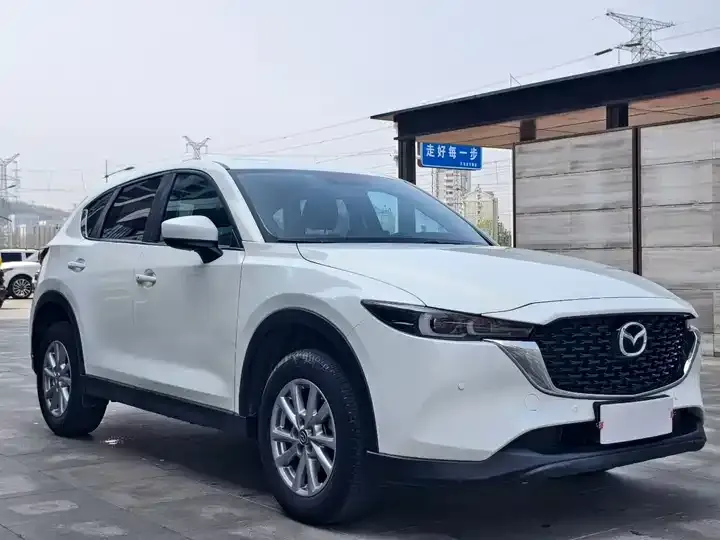 Mazda CX-5 2022 2.0L Automatic Two-Drive Smart Model 3