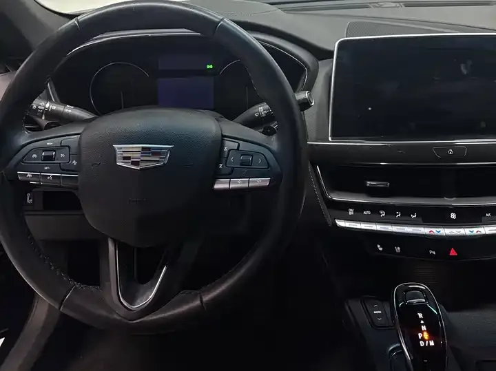 Cadillac CT5 2022 28T Luxury Model 10
