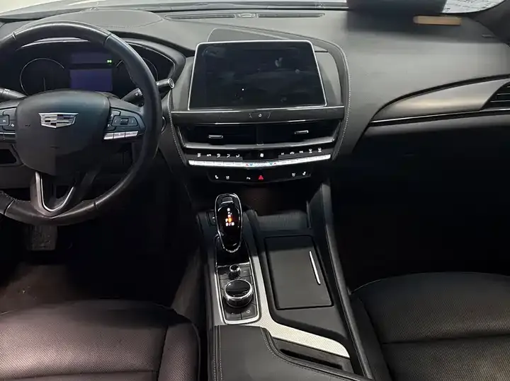 Cadillac CT5 2022 28T Luxury Model 9