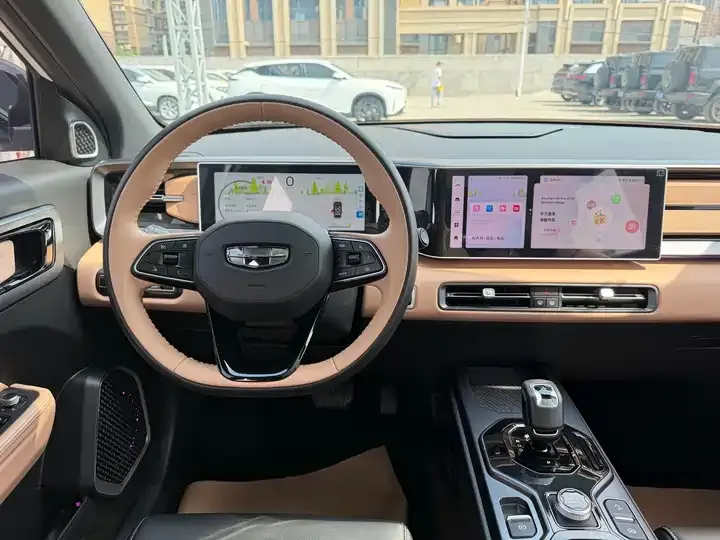 Geely ICON 2023 1.5TD Chocolate Alcoholic Edition 10