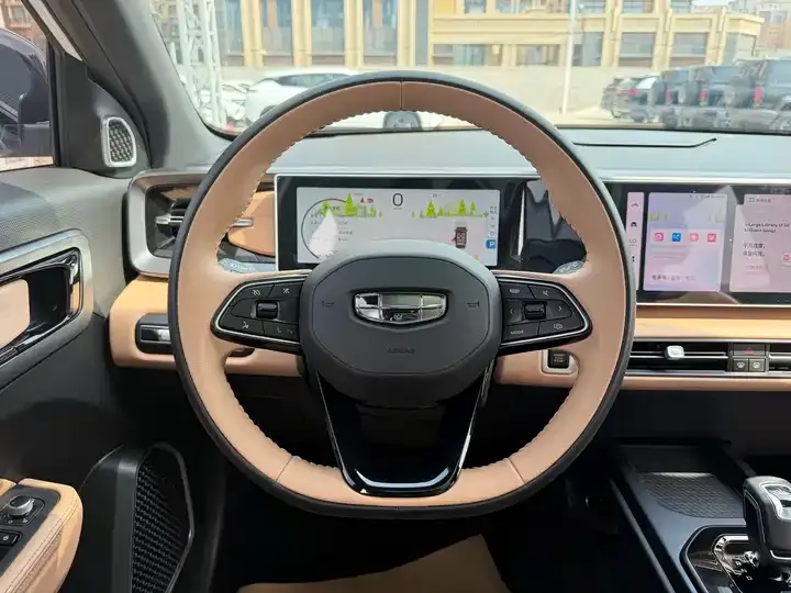 Geely ICON 2023 1.5TD Chocolate Alcoholic Edition 11