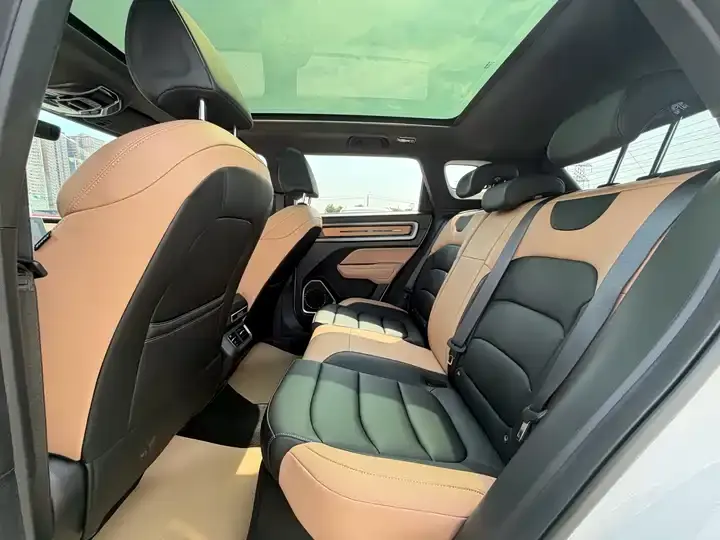 Geely ICON 2023 1.5TD Chocolate Alcoholic Edition 8