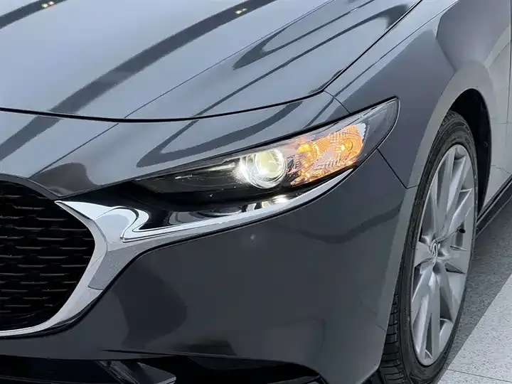 Mazda 3 Onksera 2021 2.0L Automatic Quality Glamour Edition 4