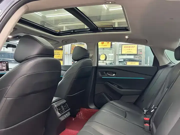 Accord 2023 260TURBO Excellence Edition 10