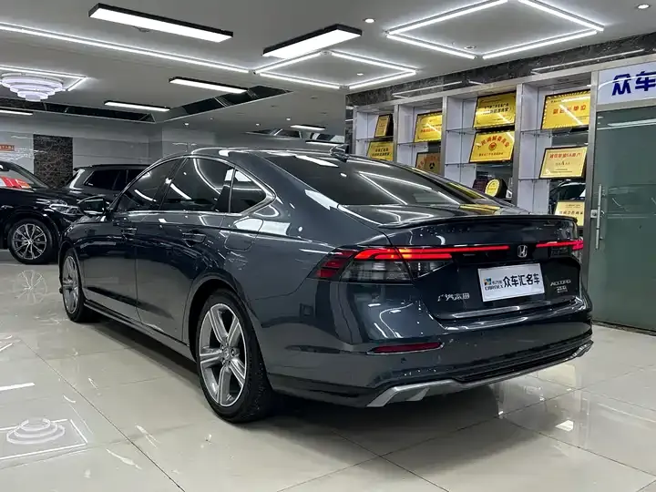 Accord 2023 260TURBO Excellence Edition 4