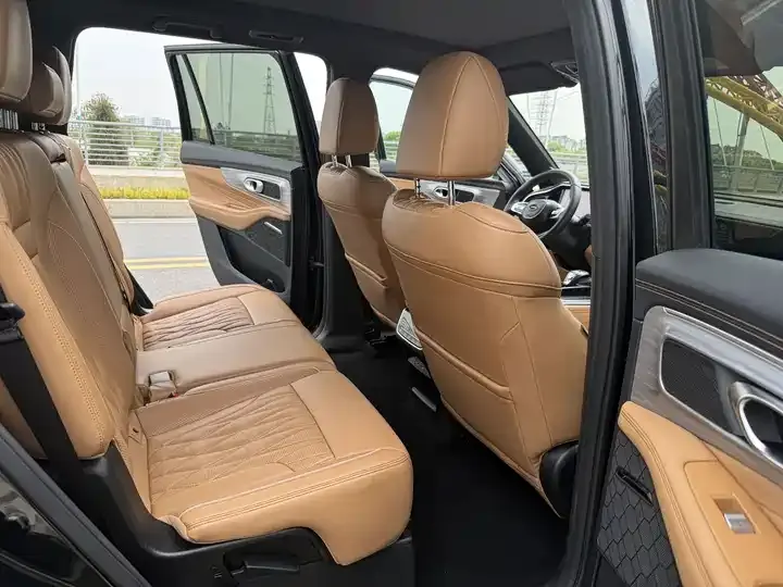 Chuanqi GS8 2024 Pilot Series 2.0TGDI 4-wheel Drive Deluxe Zhilian Edition 7 Seat 7