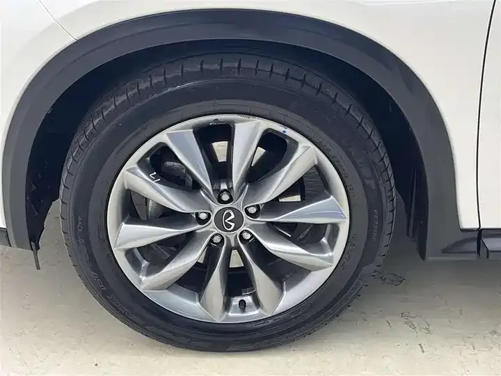 Infiniti QX50 2020 model change 2.0T four-wheel drive elite version 9