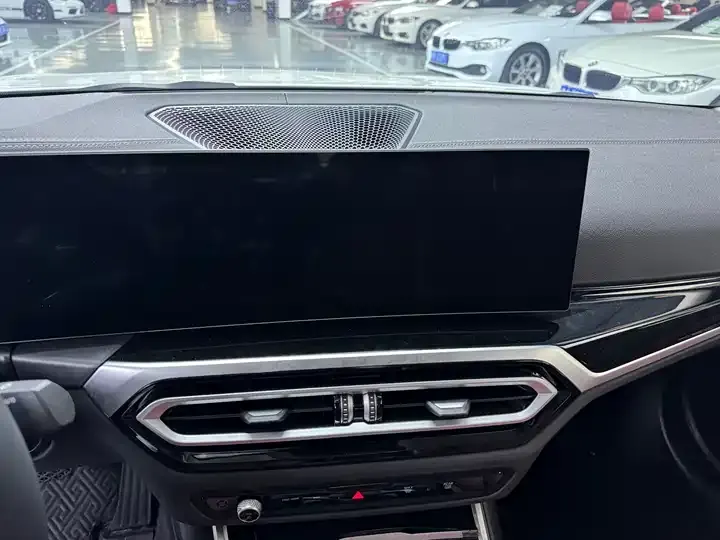 BMW 3 Series 2024 325Li M Sports Night Suit 8