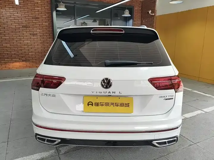 Tiguan L 2023 380TSI automatic four-wheel drive R-Line Yuexiang Edition 7 seats 8