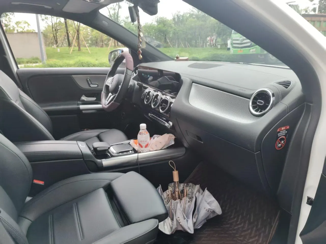 Mercedes Benz 2020 GLA 180 1.3T automatic gear 5